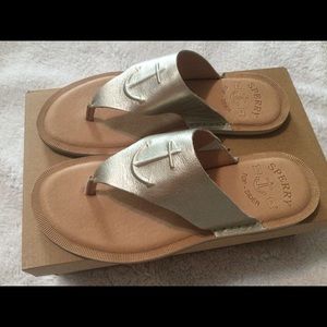 Brand New Sperry Woman’s Flip Flops
